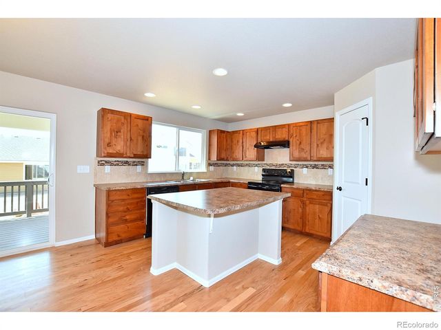 2422 Amberlyn Lane, Johnstown, CO 80534