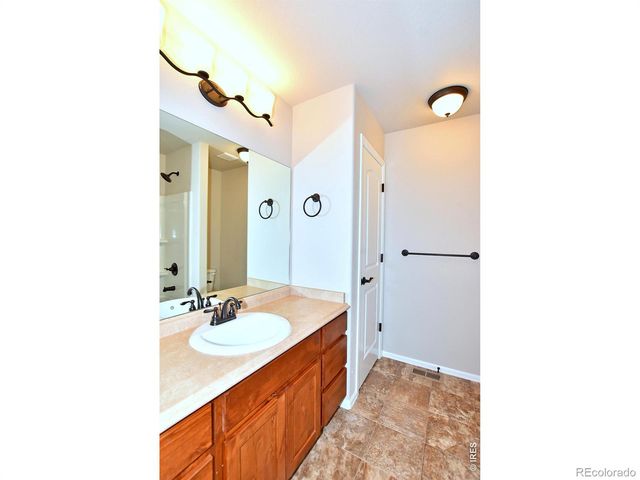 2422 Amberlyn Lane, Johnstown, CO 80534
