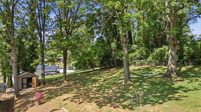 3 Mitchell Circle SE, Rome, GA 30161