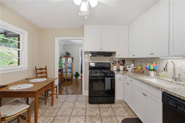 3 Mitchell Circle SE, Rome, GA 30161