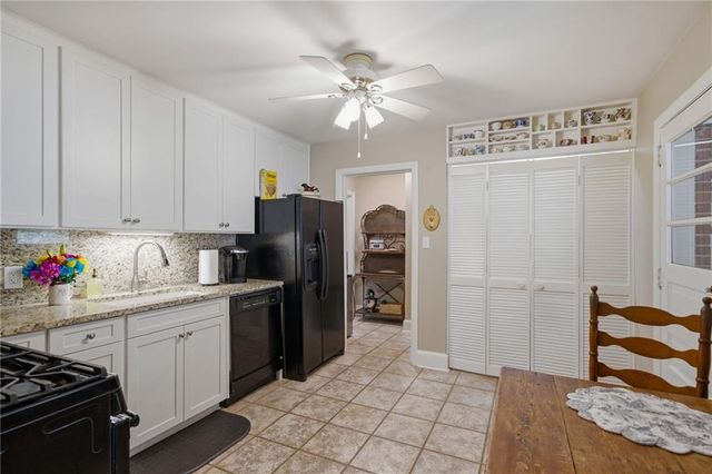 3 Mitchell Circle SE, Rome, GA 30161