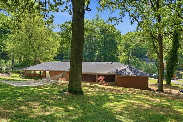 3 Mitchell Circle SE, Rome, GA 30161