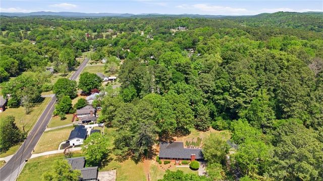 3 Mitchell Circle SE, Rome, GA 30161