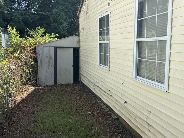 228 Burch Rd, Clarksville, TN 37042