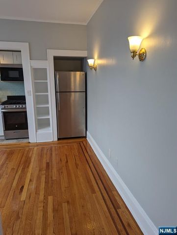 85 Anderson Street c5, Hackensack, NJ 07601