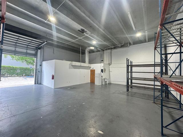 10855 NW 29th St 10855, Doral, FL 33172