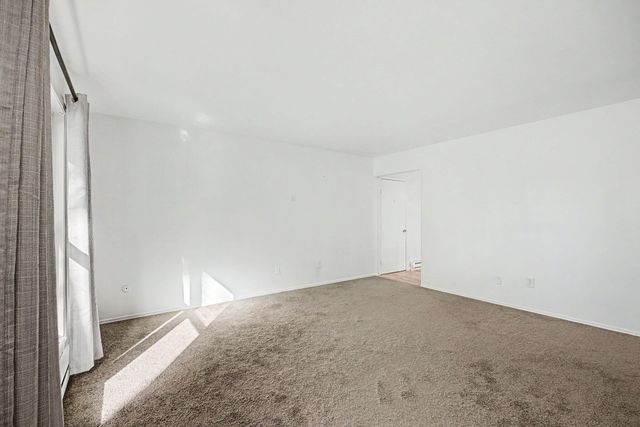 2517 W Foxchase Court 2517 W Foxchase Court, Troy, OH 45373