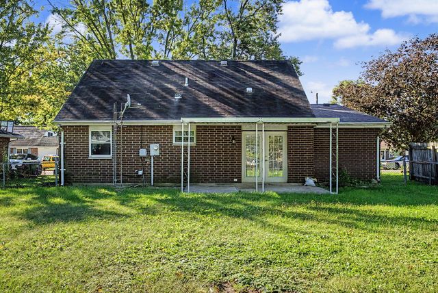 2517 W Foxchase Court 2517 W Foxchase Court, Troy, OH 45373