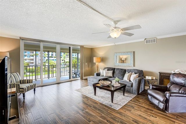 1581 GULF BOULEVARD 203N, Clearwater Beach, FL 33767