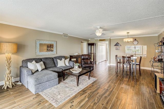 1581 GULF BOULEVARD 203N, Clearwater Beach, FL 33767