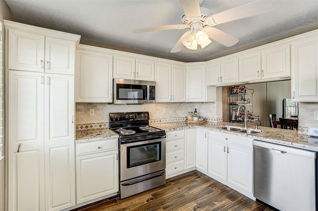 1581 GULF BOULEVARD 203N, Clearwater Beach, FL 33767