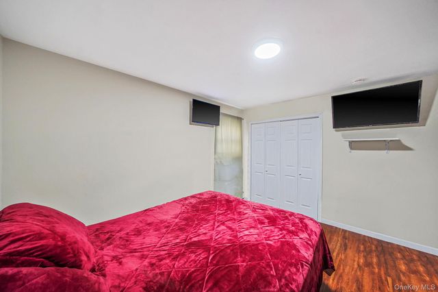 260 Yale Street, Hempstead, NY 11550