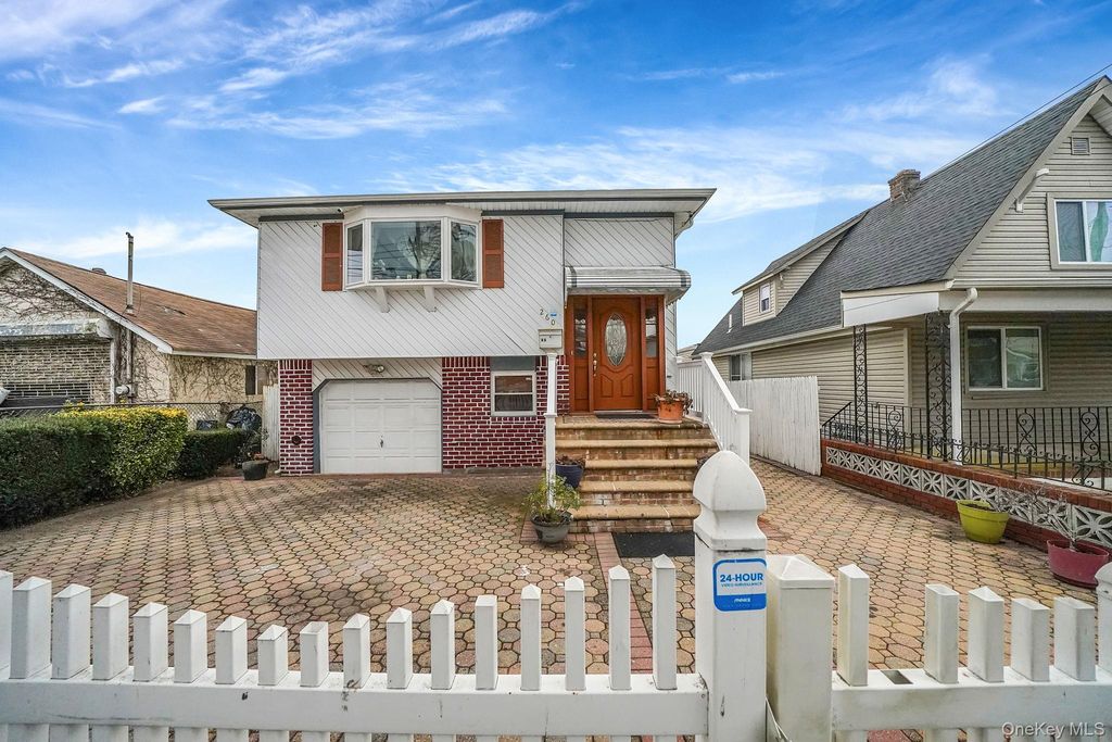 260 Yale Street, Hempstead, NY 11550