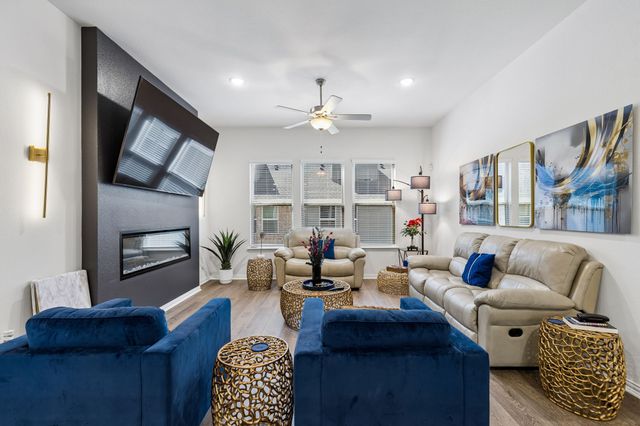 4308 Henderson Avenue, North Richland Hills, TX 76180