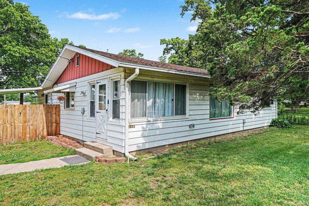 52853 N Francis Street, South Bend, IN 46637