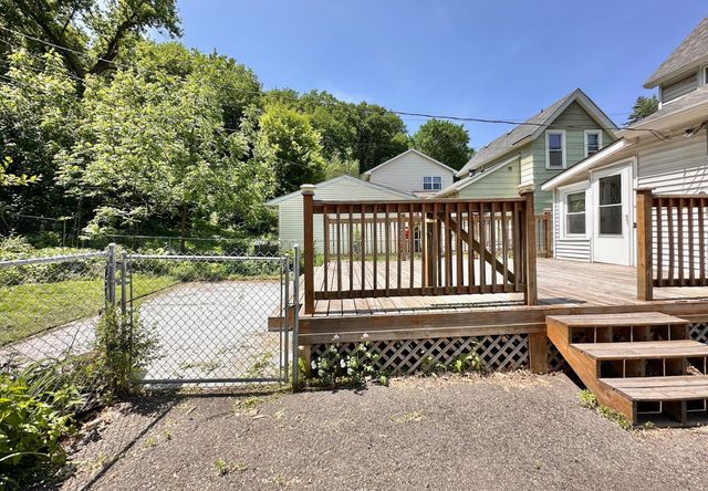 418 Belvidere Street E, Saint Paul, MN 55107