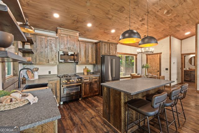 4739 Big Ridge Road, Talking Rock, GA 30175