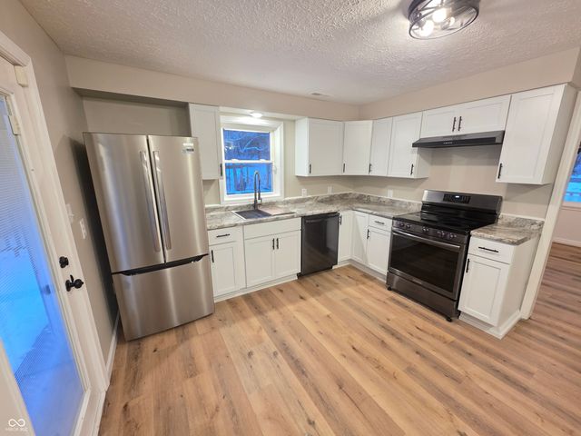 9378 Green Road, Trafalgar, IN 46181