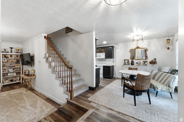 266 W MEADOW LN, Centerville, UT 84014