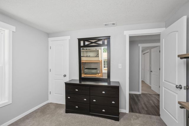 500 Kelley Lane, Newark, OH 43055