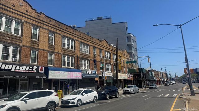17515 Jamaica Avenue, Jamaica, NY 11432