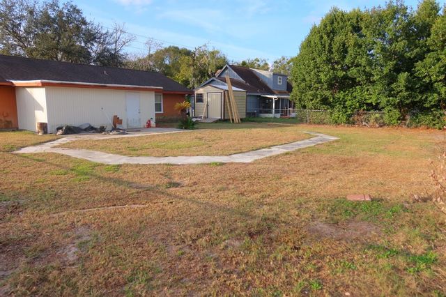 38831 NORTH AVENUE, Zephyrhills, FL 33542