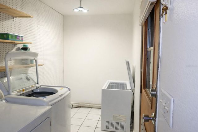 38831 NORTH AVENUE, Zephyrhills, FL 33542