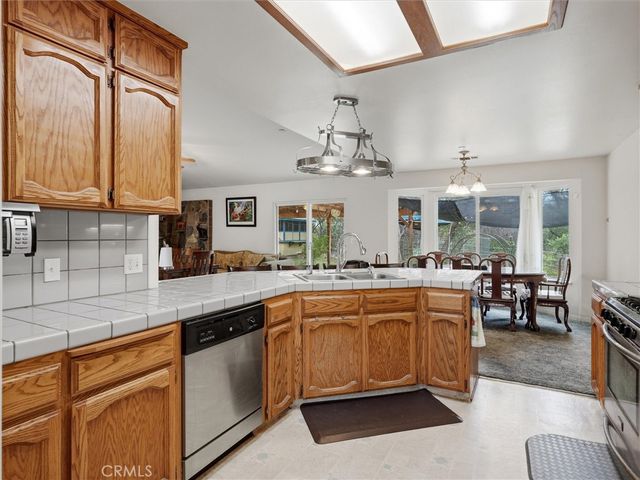6155 State Highway 49 N, Mariposa, CA 95338