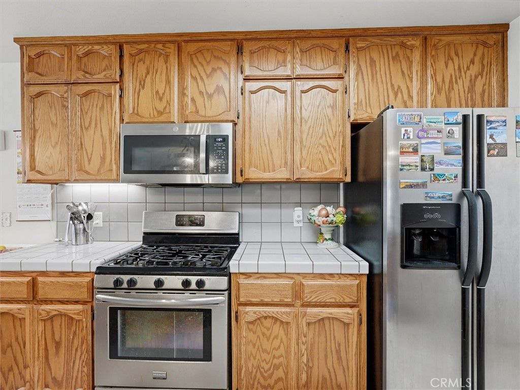 Image 17 of property listing at 6155 State Highway 49 N, Mariposa, CA 95338