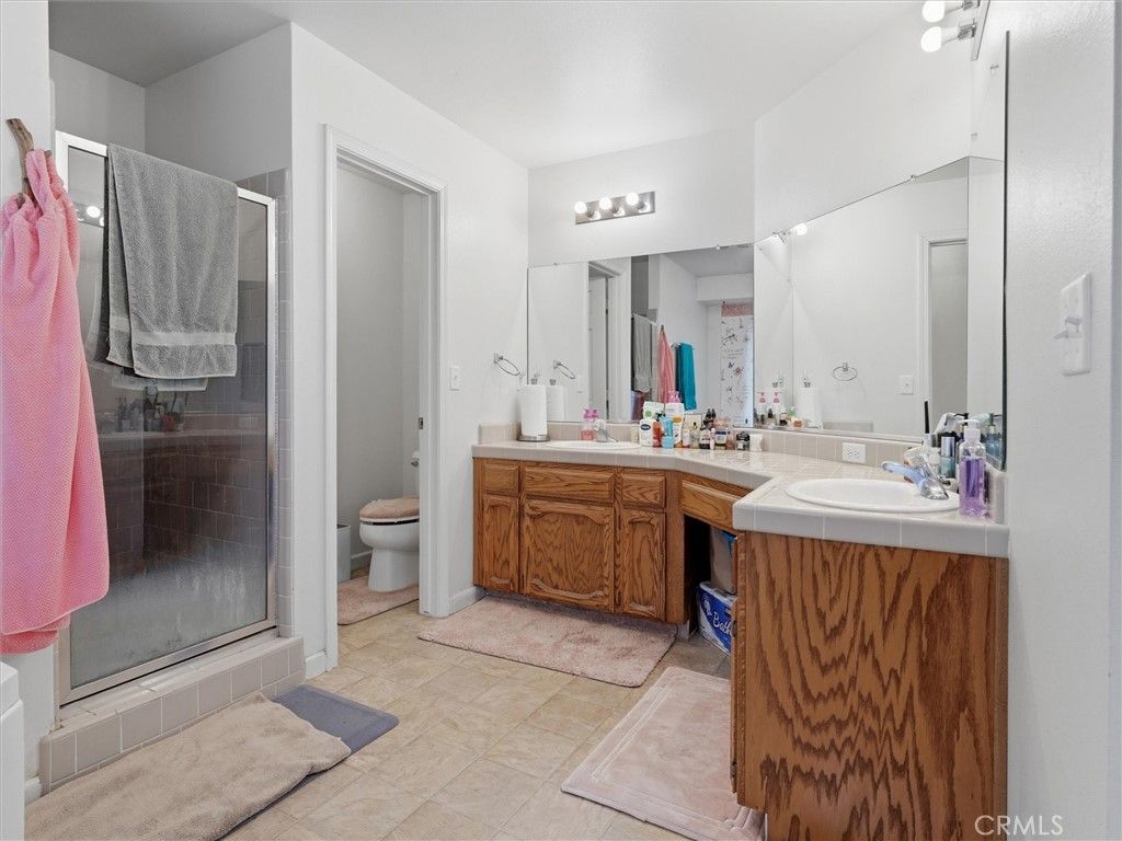 Image 23 of property listing at 6155 State Highway 49 N, Mariposa, CA 95338