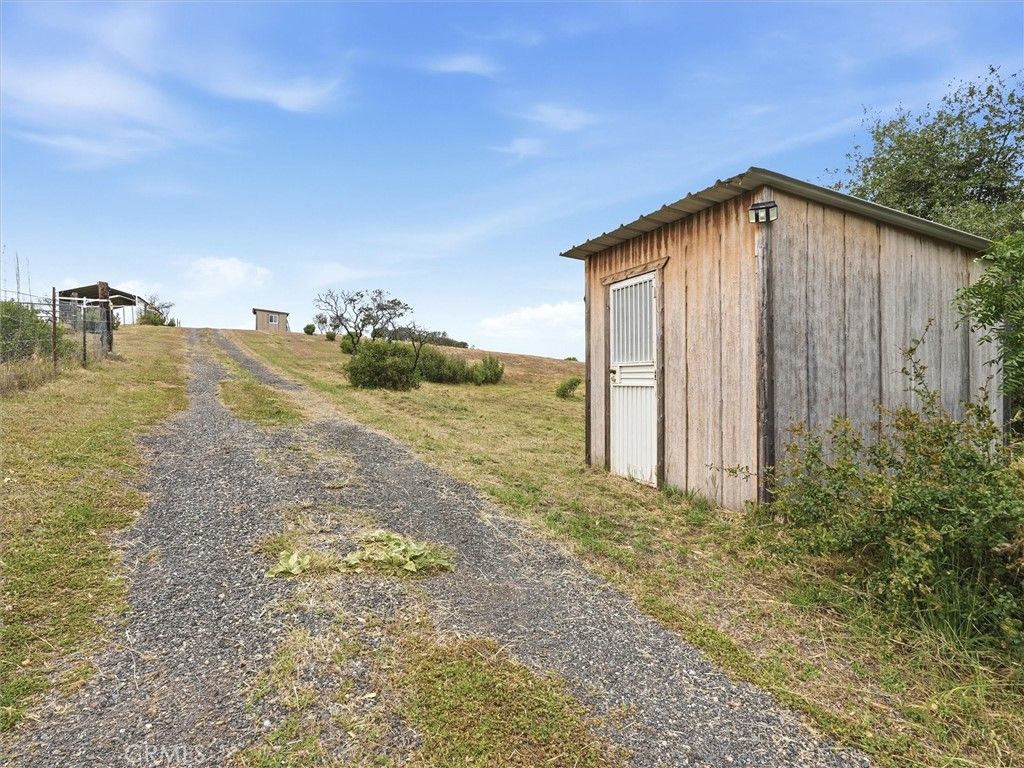 Image 56 of property listing at 6155 State Highway 49 N, Mariposa, CA 95338