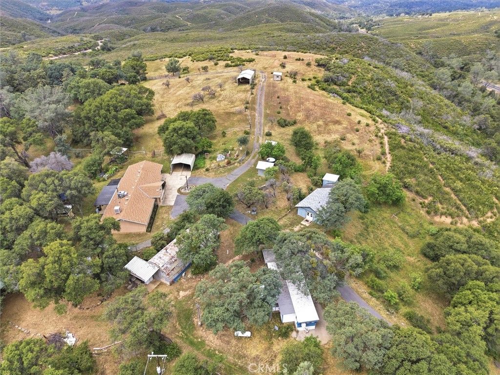 Image 58 of property listing at 6155 State Highway 49 N, Mariposa, CA 95338