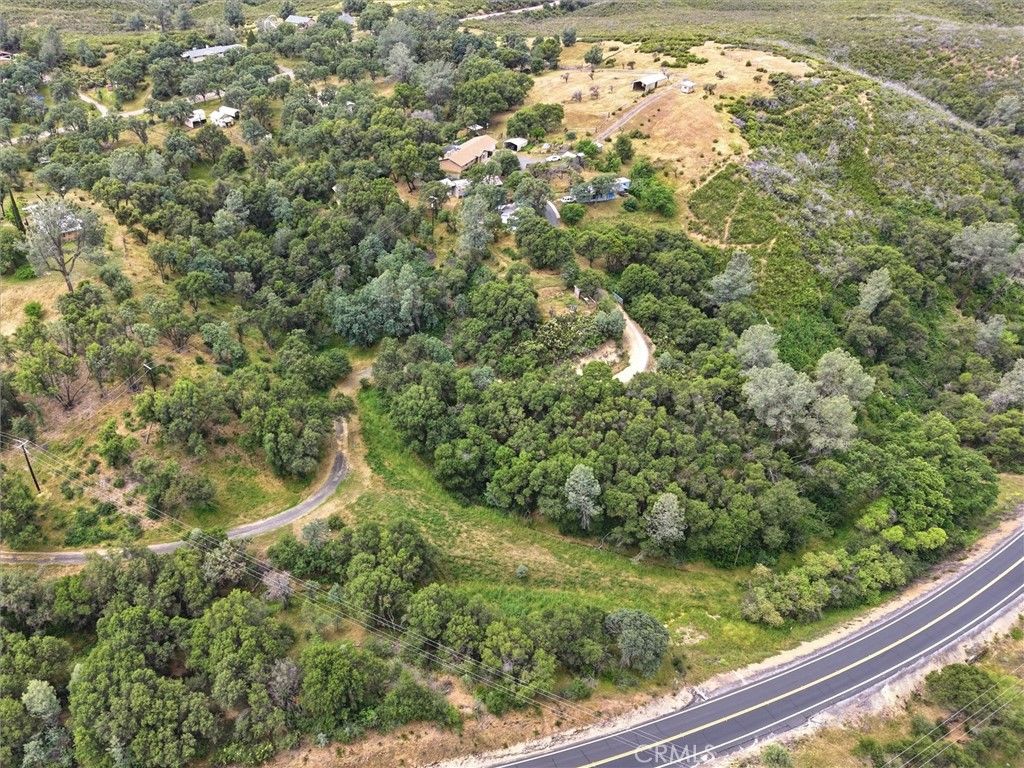 Image 65 of property listing at 6155 State Highway 49 N, Mariposa, CA 95338