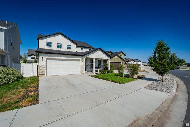 3044 S EDGEWATER LN, Syracuse, UT 84075