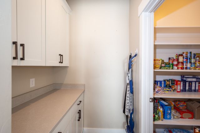 3044 S EDGEWATER LN, Syracuse, UT 84075