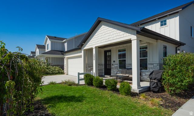 3044 S EDGEWATER LN, Syracuse, UT 84075