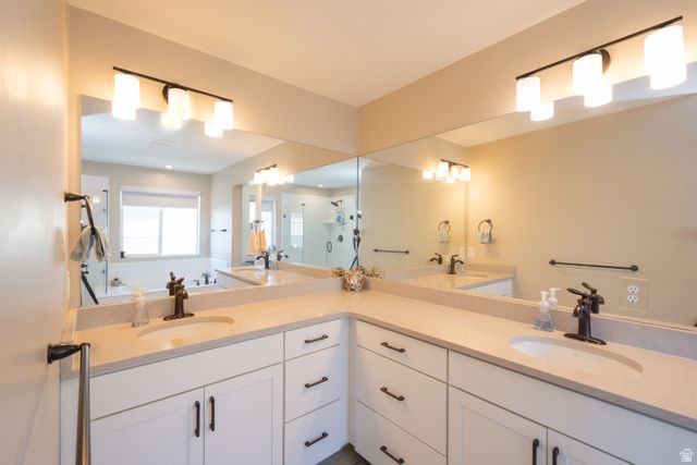 3044 S EDGEWATER LN, Syracuse, UT 84075