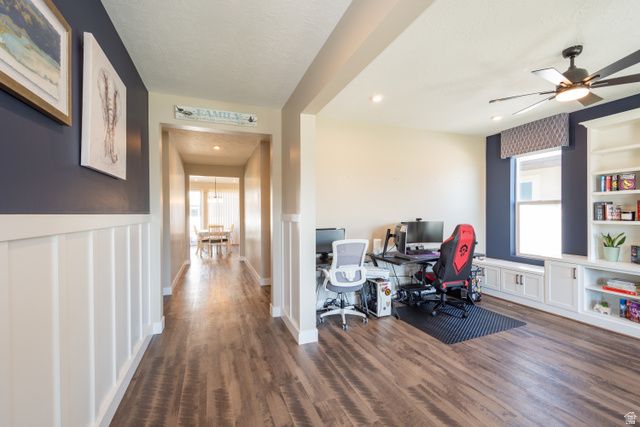 3044 S EDGEWATER LN, Syracuse, UT 84075