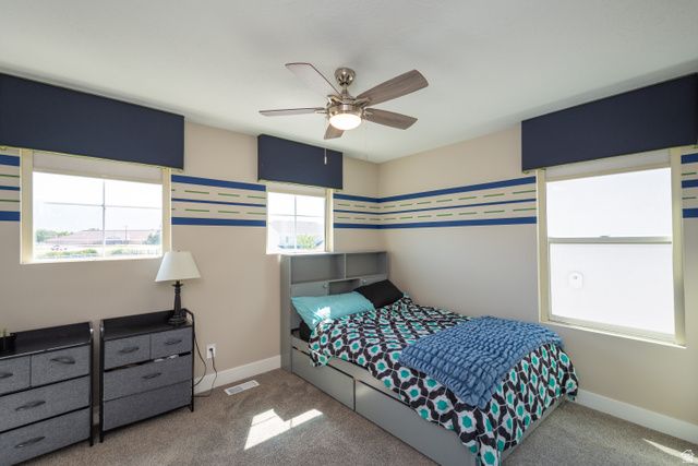 3044 S EDGEWATER LN, Syracuse, UT 84075