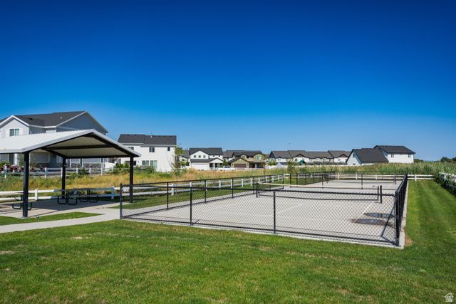 3044 S EDGEWATER LN, Syracuse, UT 84075