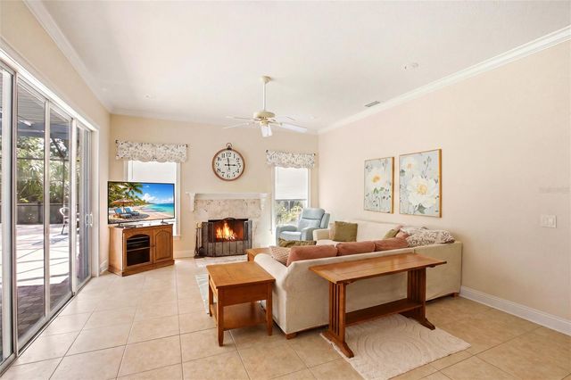 500 SUFFOLK CIR CIRCLE, Nokomis, FL 34275