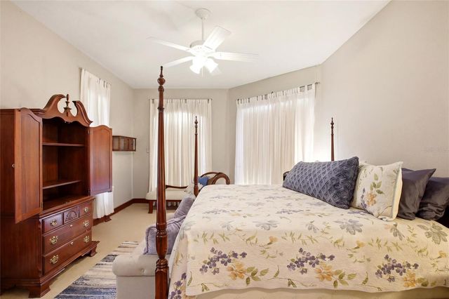 500 SUFFOLK CIR CIRCLE, Nokomis, FL 34275