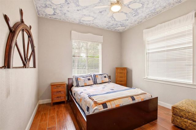 500 SUFFOLK CIR CIRCLE, Nokomis, FL 34275