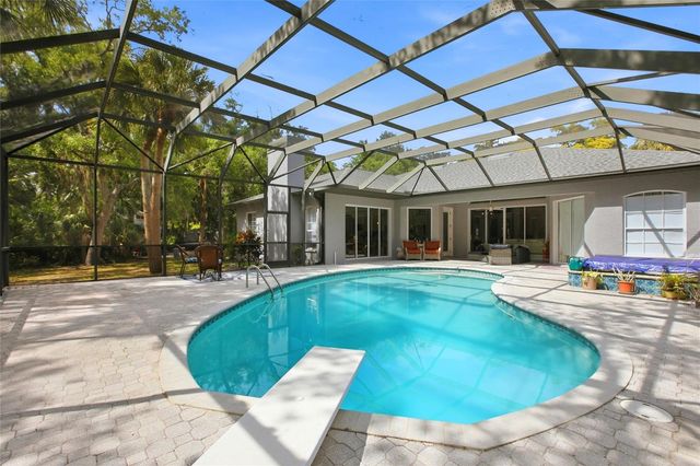 500 SUFFOLK CIR CIRCLE, Nokomis, FL 34275