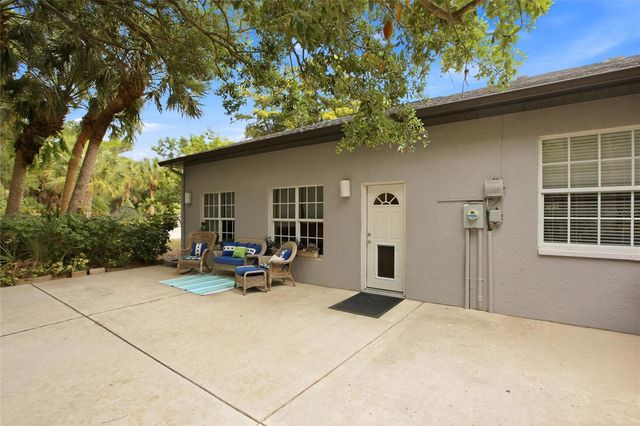 500 SUFFOLK CIR CIRCLE, Nokomis, FL 34275