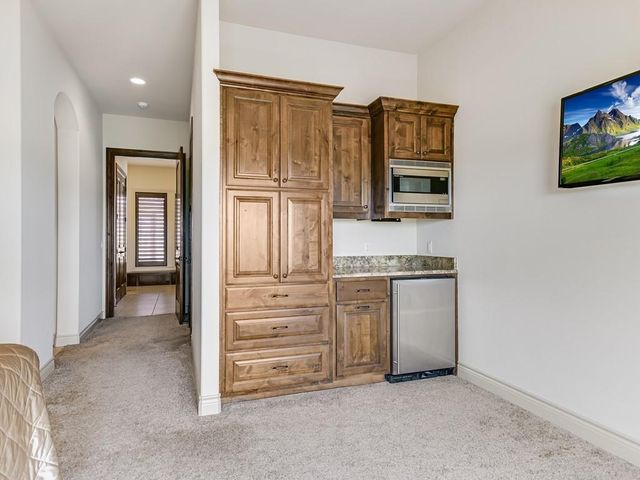 14502 Lund Carlson RD, Coupland, TX 78615