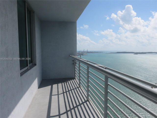 335 S Biscayne Blvd 3503, Miami, FL 33131