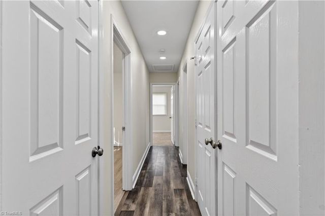 1501 Pebblebrook Road, Winston-salem, NC 27105