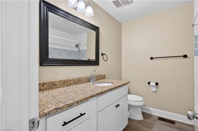 1501 Pebblebrook Road, Winston-salem, NC 27105