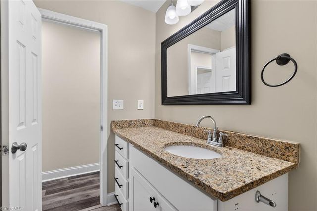 1501 Pebblebrook Road, Winston-salem, NC 27105